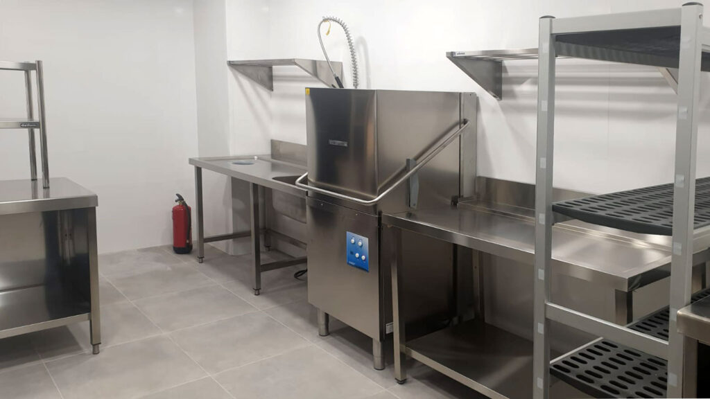 Mobiliario cocina cerveceria