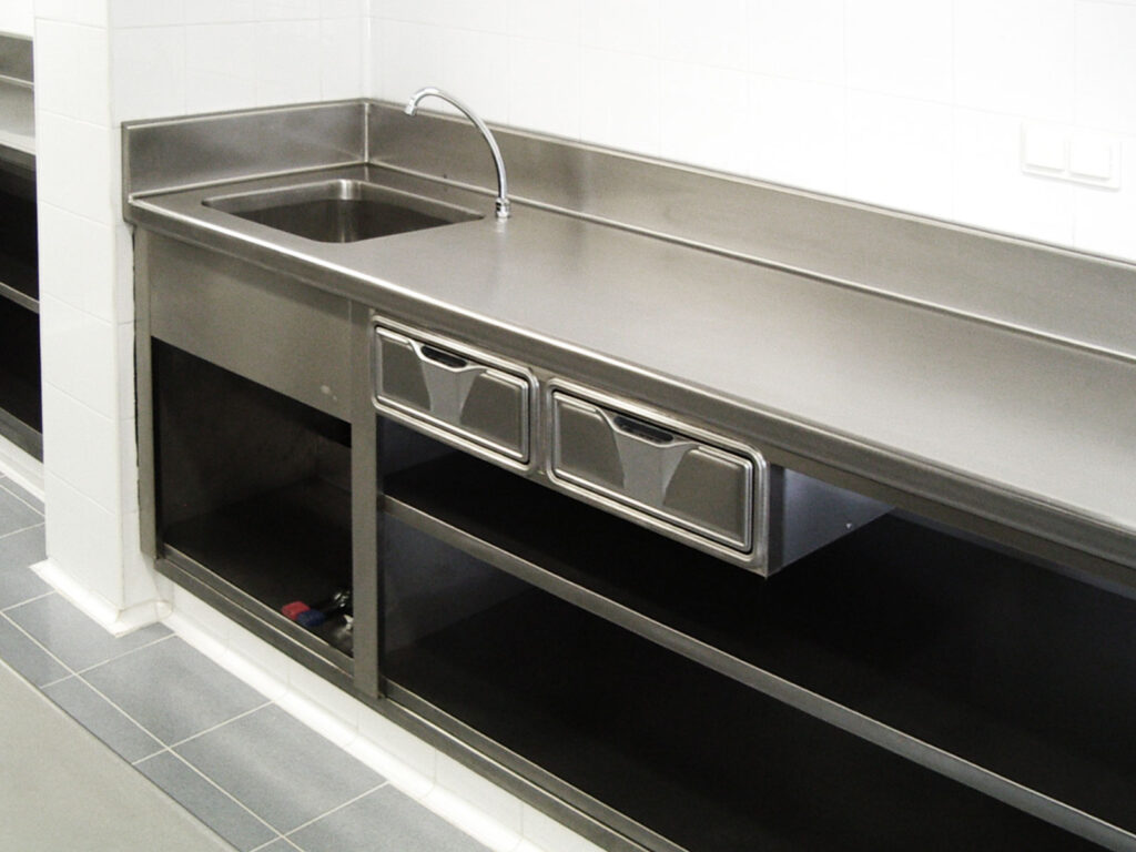 Fregadero cocina hotel AC Zizur