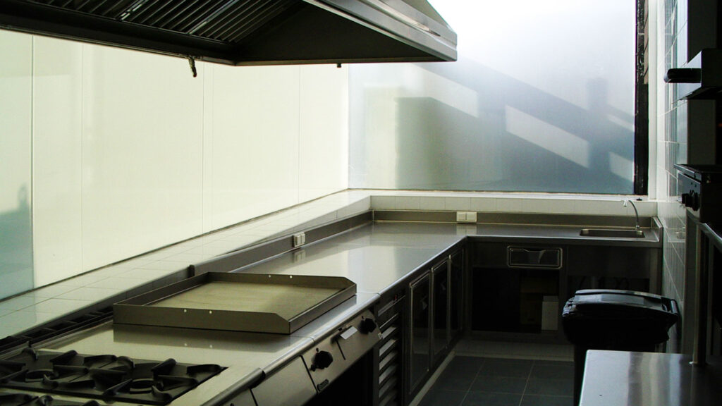 Sistema extracción cocina hotel AC Zizur