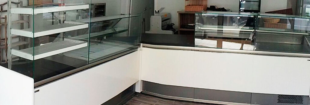 Vista expositor pasteleria Les Delices De Paris