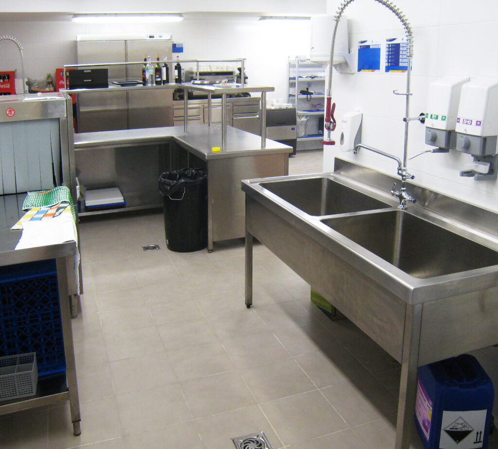 Fregadero cocina Hotel NH la Avanzada