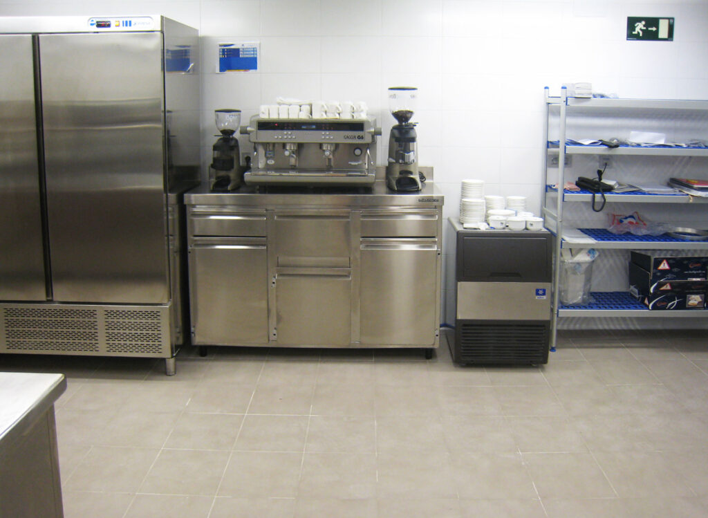 Armario del café cocina Hotel NH la Avanzada